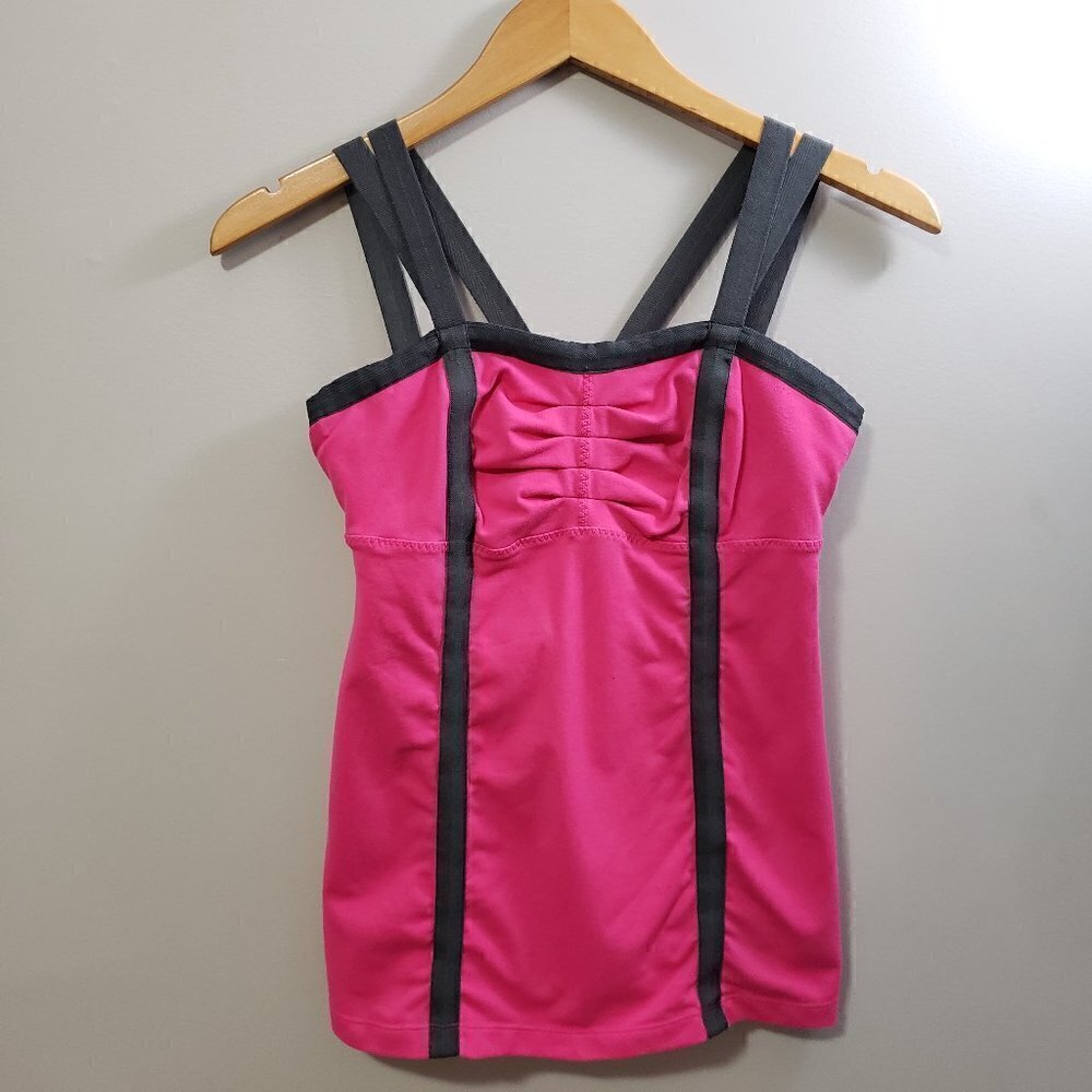 Lululemon * Yoga Tank * Pink Size 8